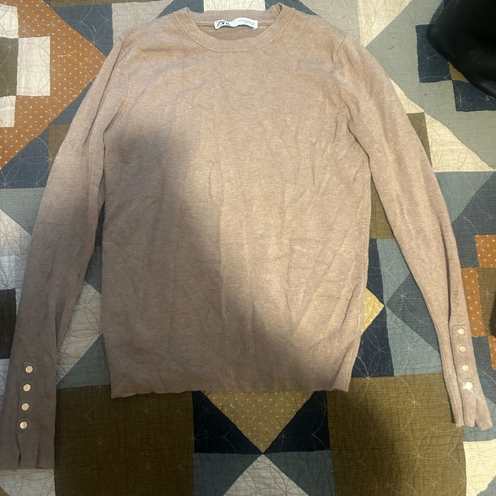 Zara Camel Color Sweater in Medium